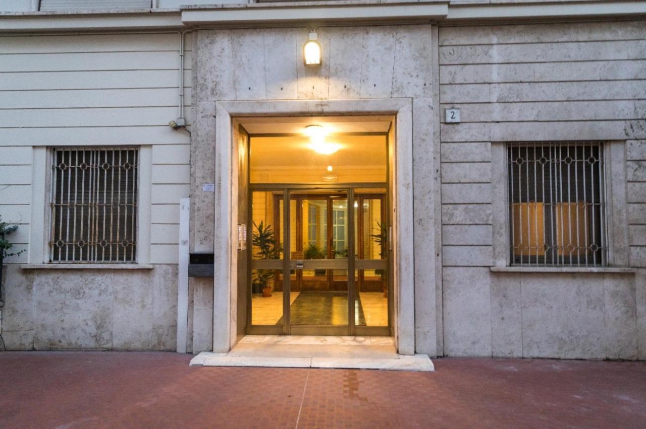 Almond Tree Vatican Rome Exterior photo